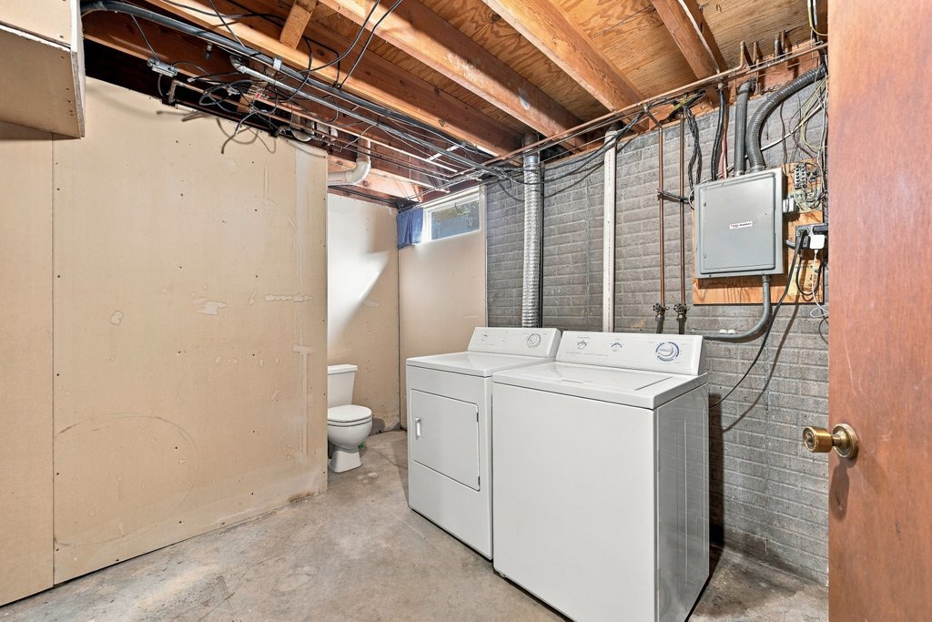 3330 Fairview Drive Property Photo 34