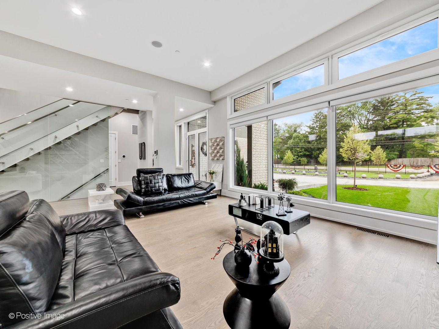 12762948 Property Photo 6
