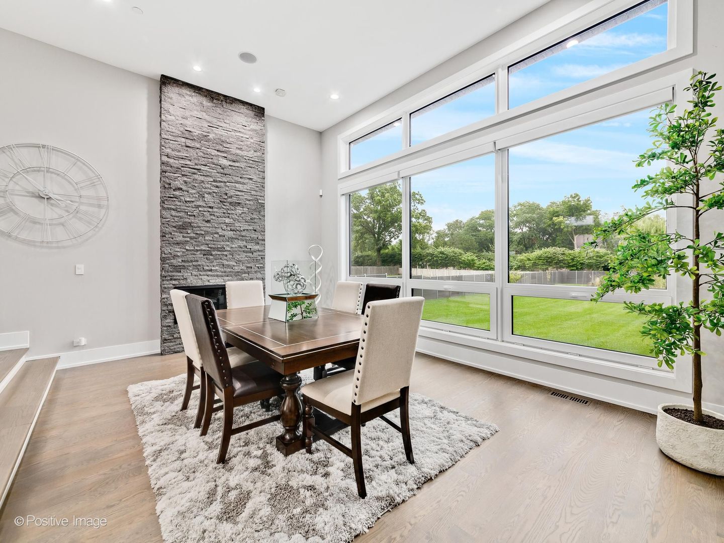 12762948 Property Photo 15