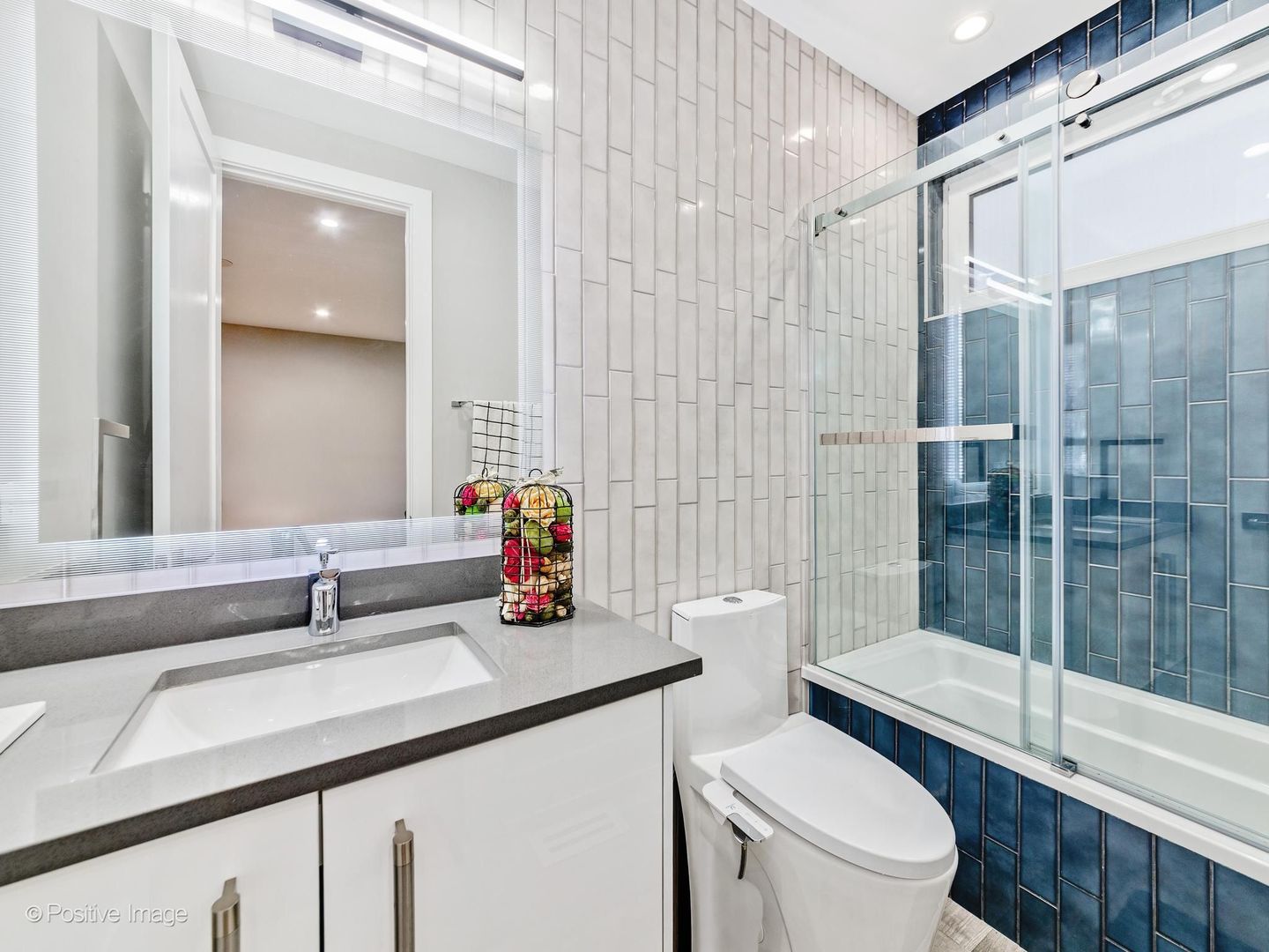 12762948 Property Photo 38