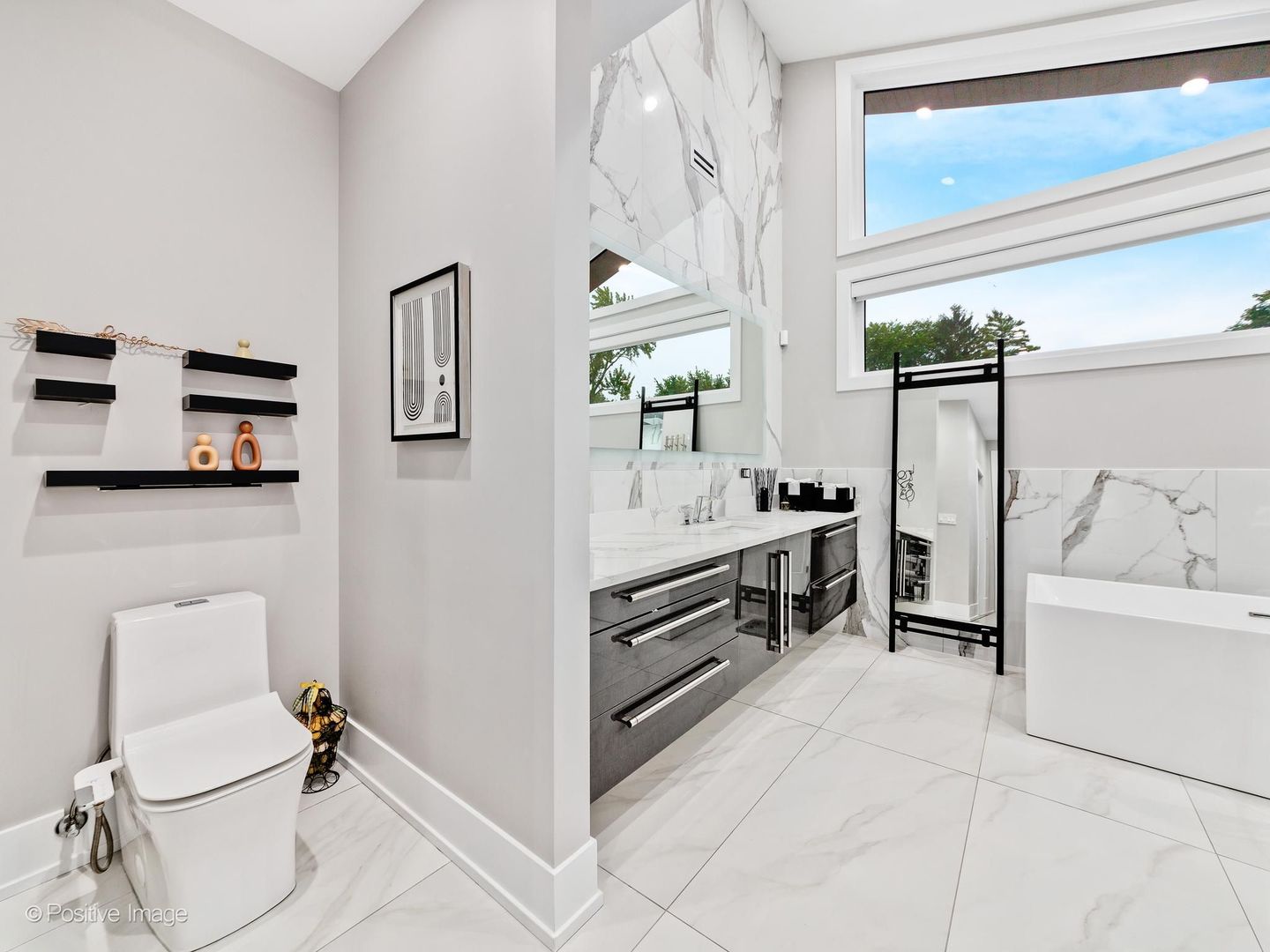 12762948 Property Photo 43
