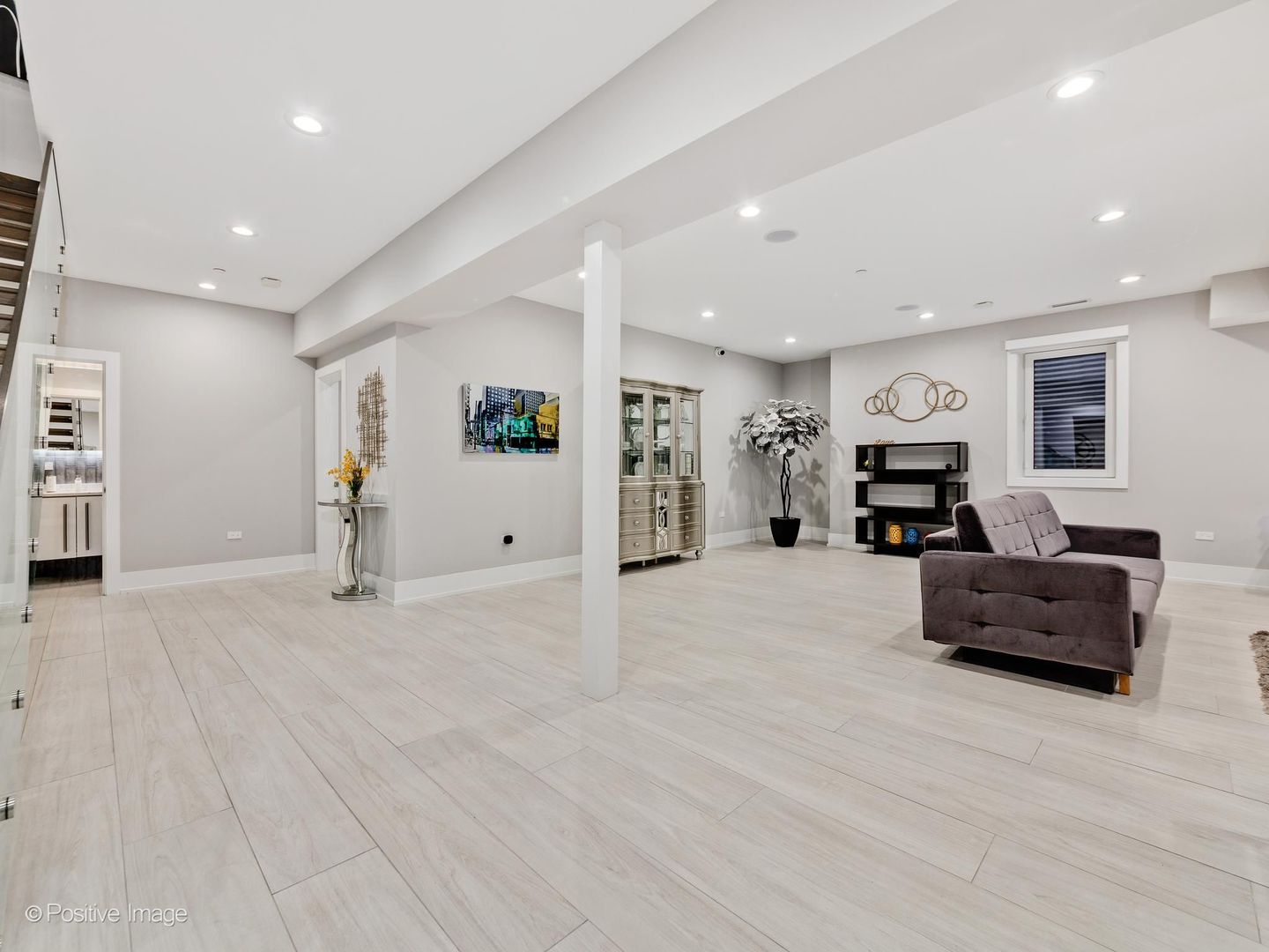 12762948 Property Photo 48