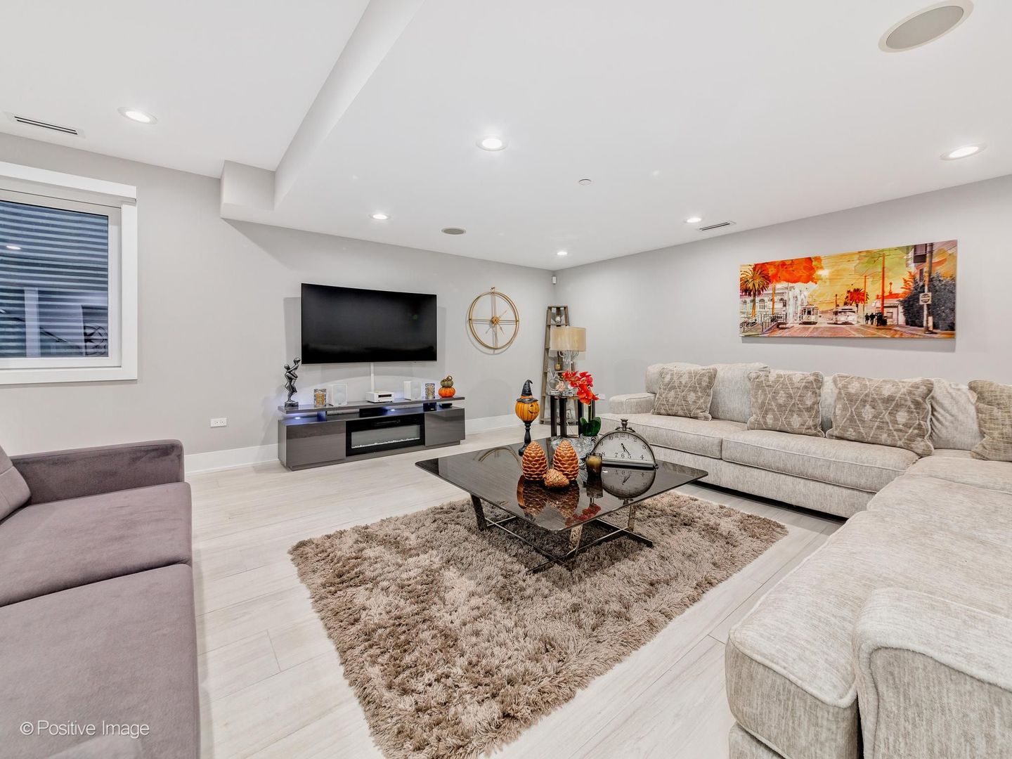 12762948 Property Photo 50