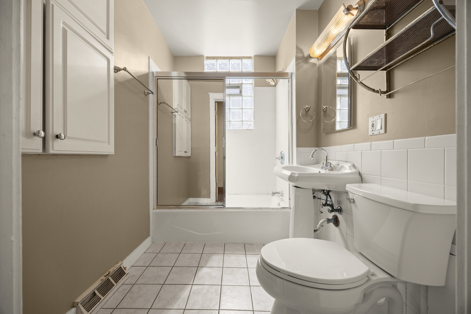 2812 Ridgeland Avenue Property Photo 10
