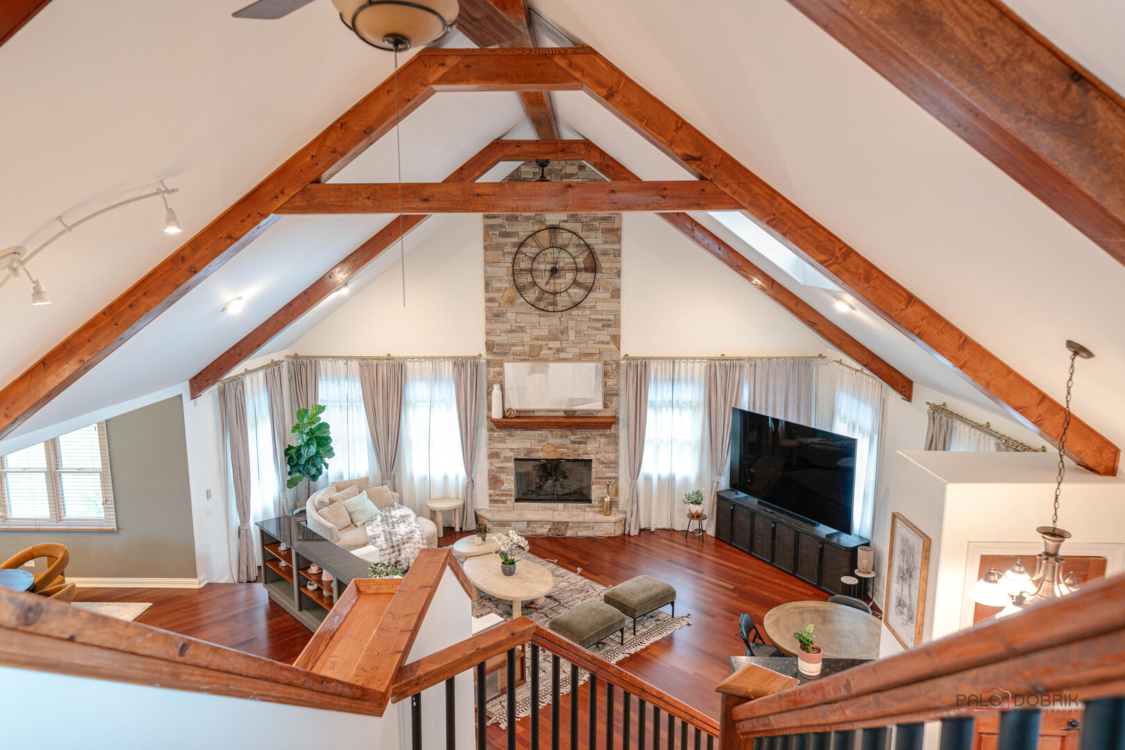 8208 Country Shire Lane Property Photo 14