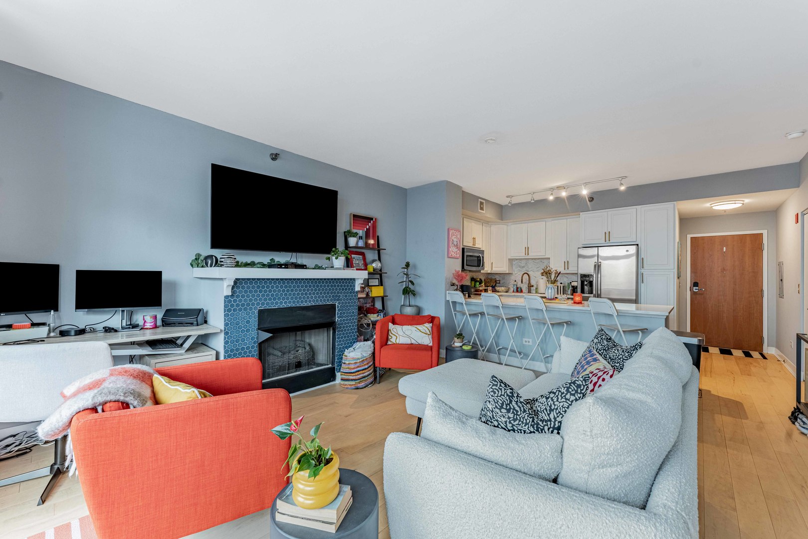 435 W Erie Street 1305 Property Photo 5