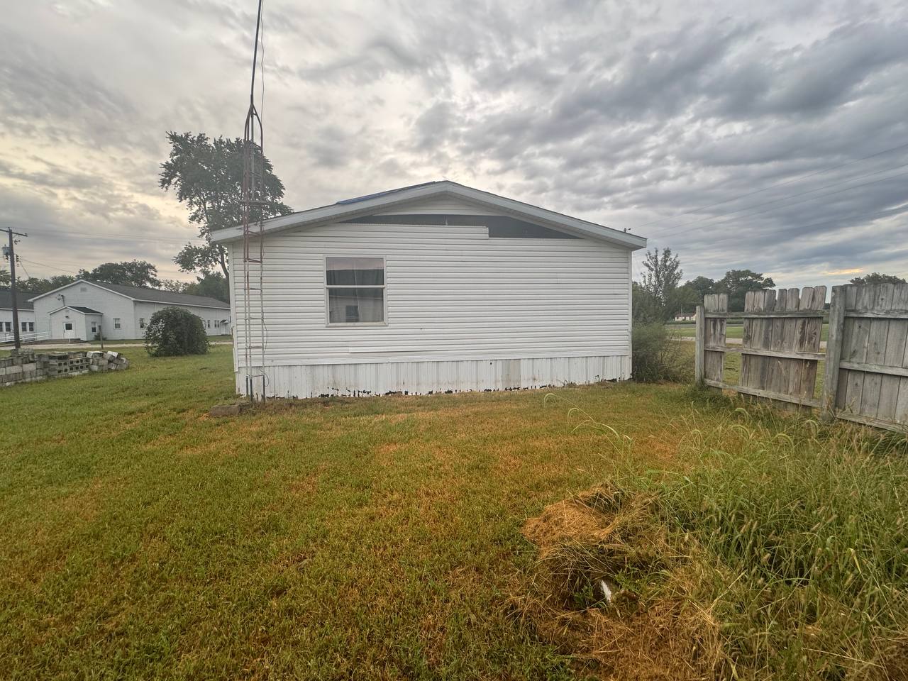 206 W Mcgaughey Street Property Photo 10