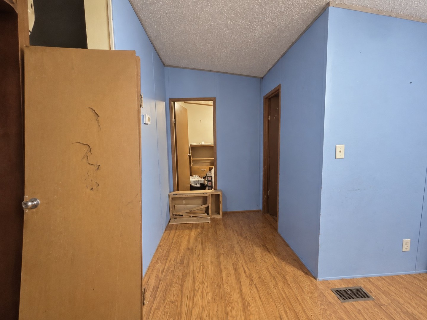 206 W Mcgaughey Street Property Photo 14