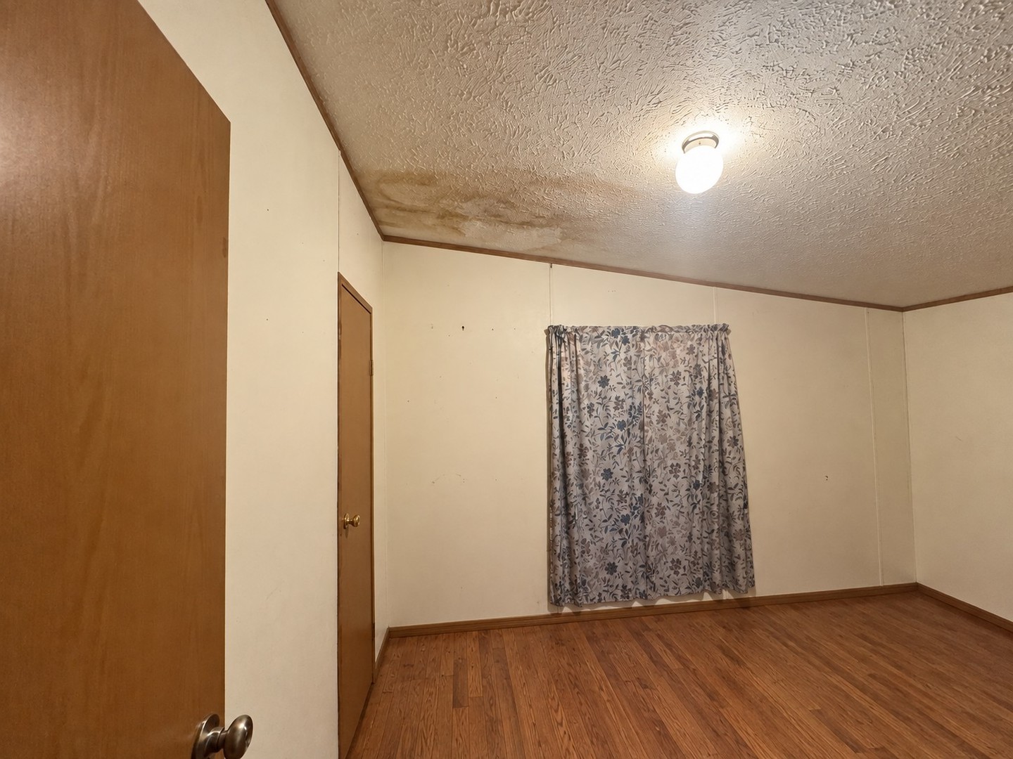 206 W Mcgaughey Street Property Photo 15