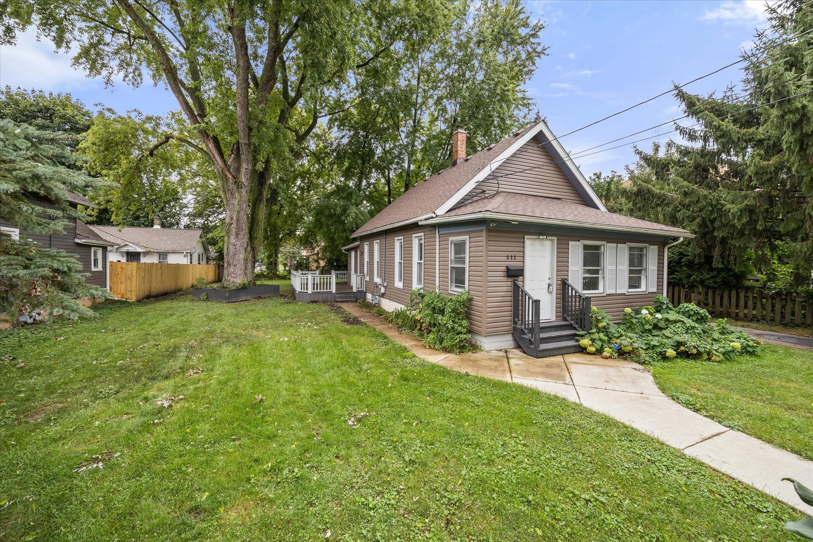 311 Orange Street Property Photo 2