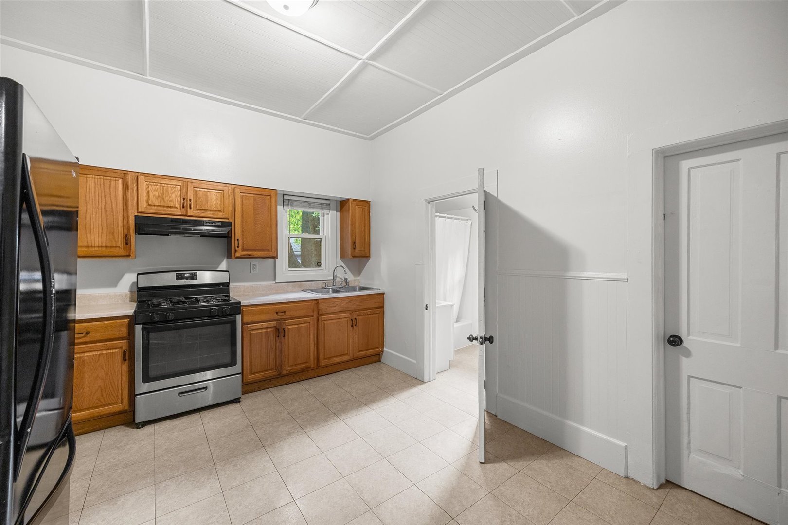 311 Orange Street Property Photo 13
