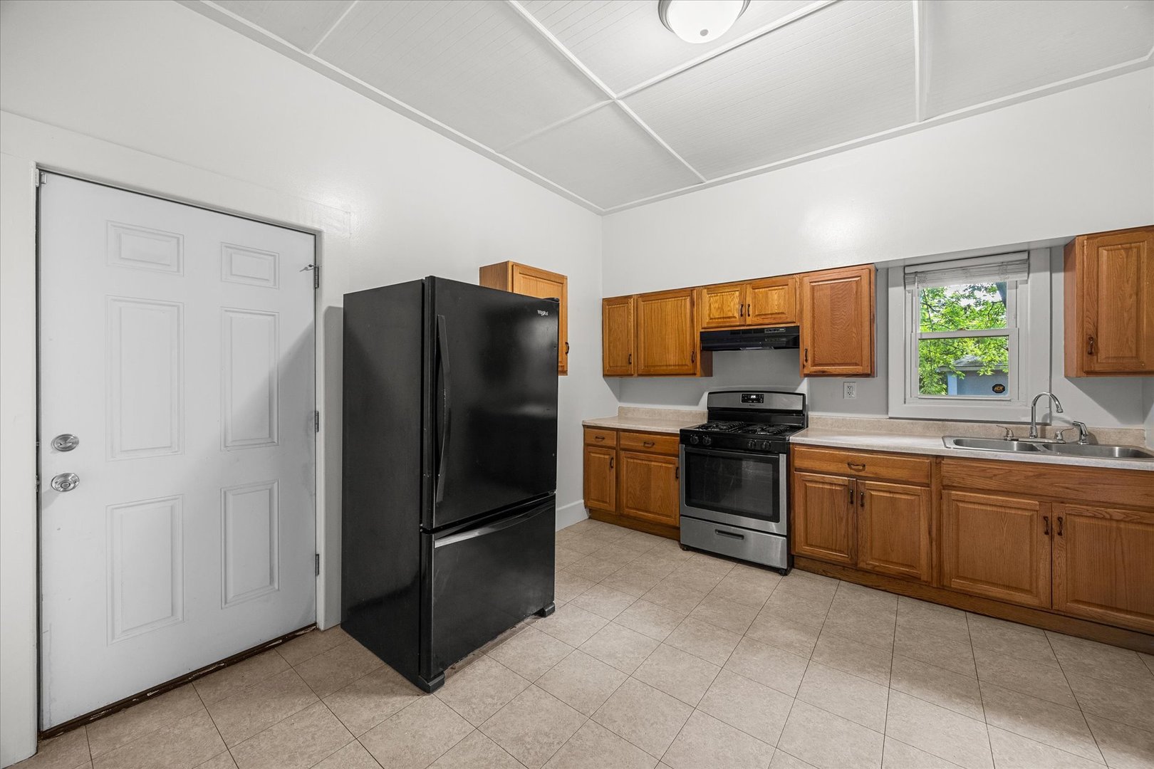 311 Orange Street Property Photo 14