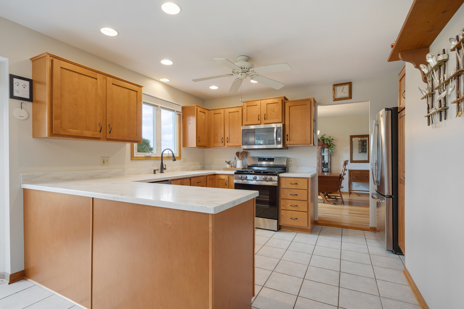 15n133 Shirewood Farm Road Property Photo 4