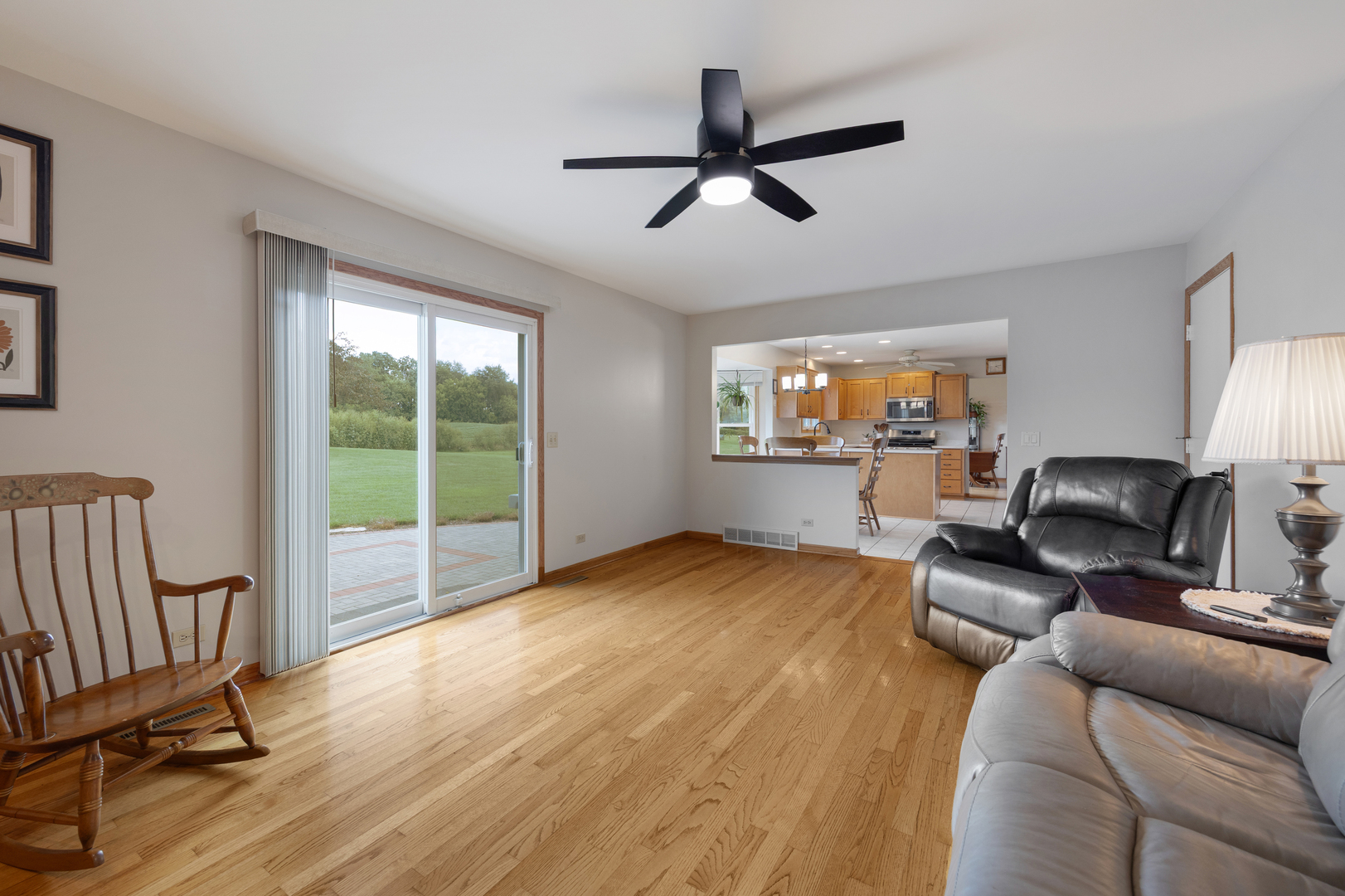15n133 Shirewood Farm Road Property Photo 24