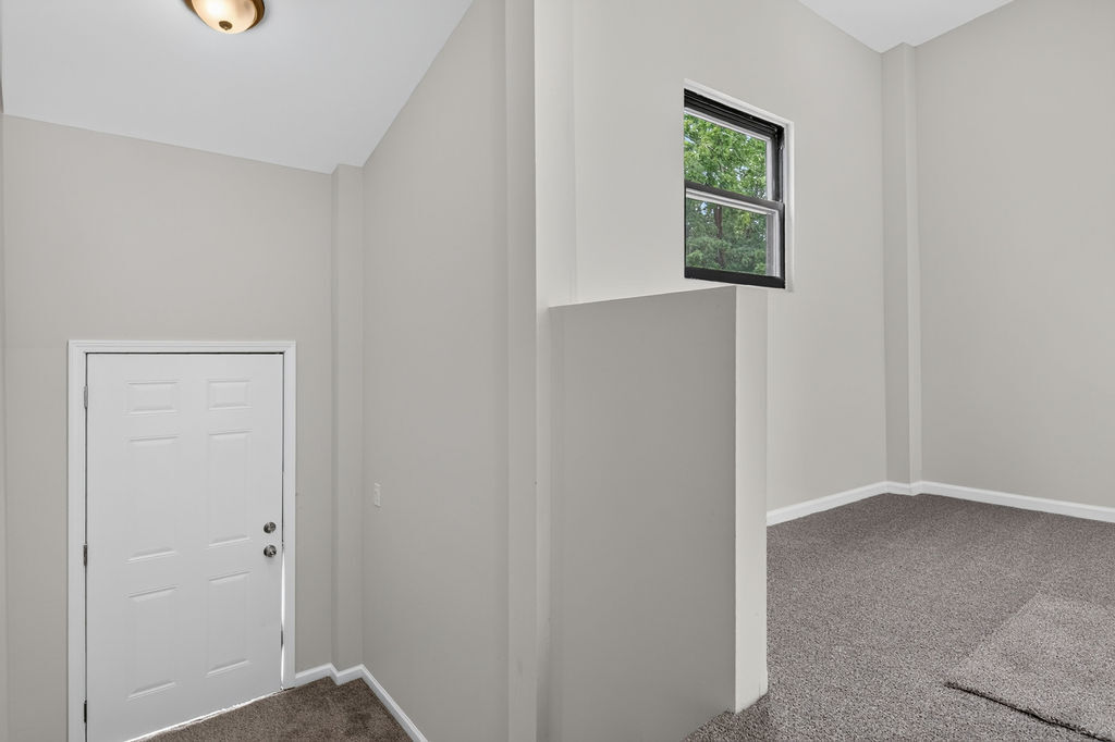 3316 W Le Moyne Street Property Photo 20