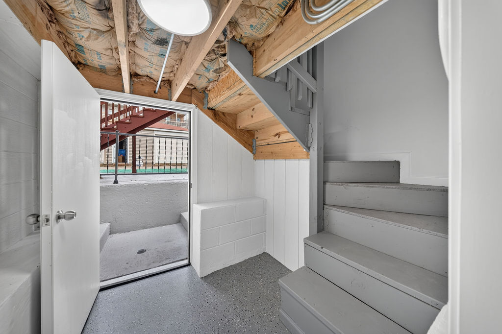 3316 W Le Moyne Street Property Photo 21