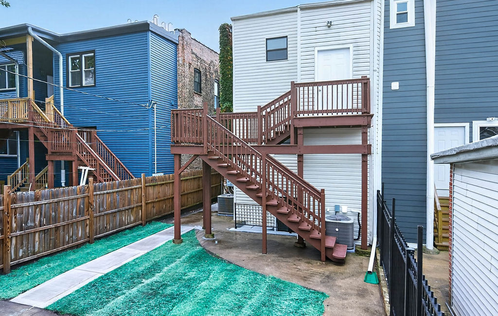 3316 W Le Moyne Street Property Photo 25