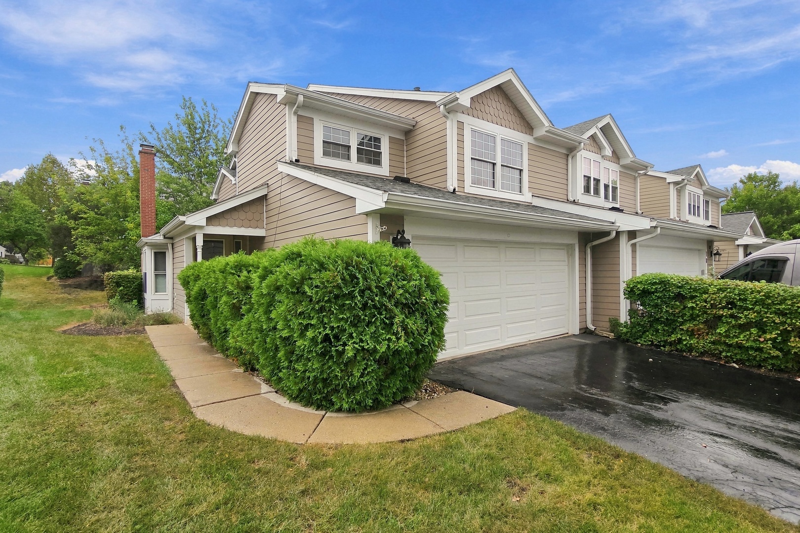 20 Sarahs Grove Lane Property Photo 1