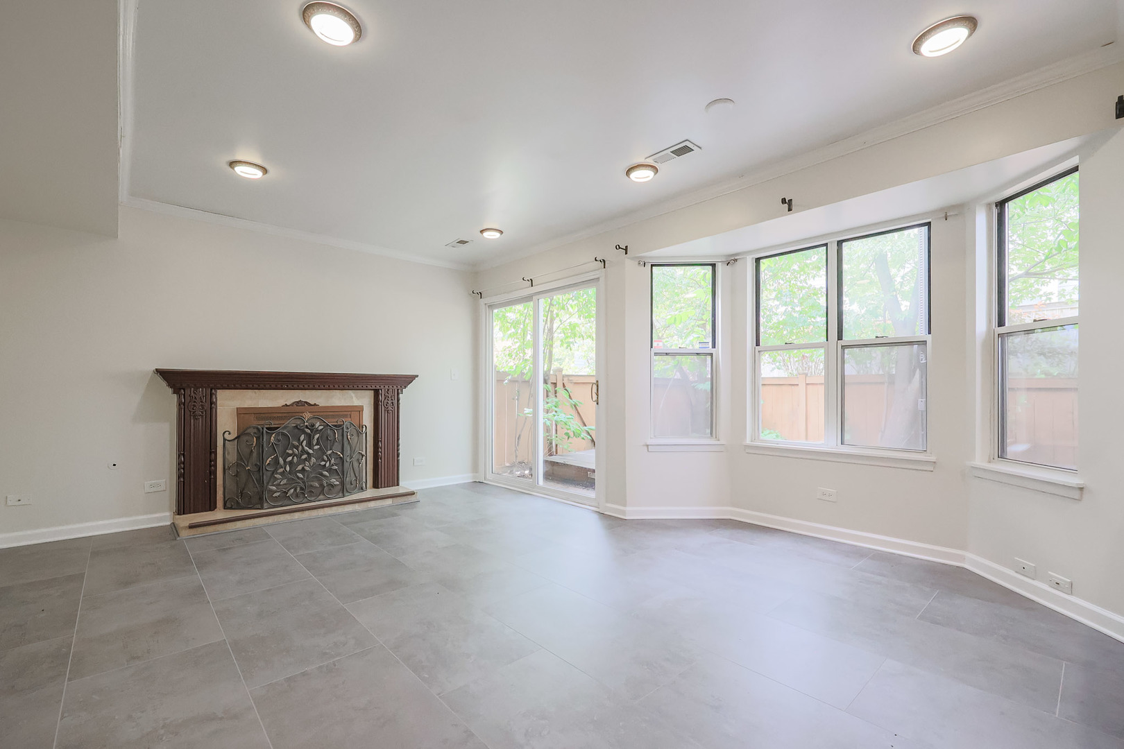 20 Sarahs Grove Lane Property Photo 15