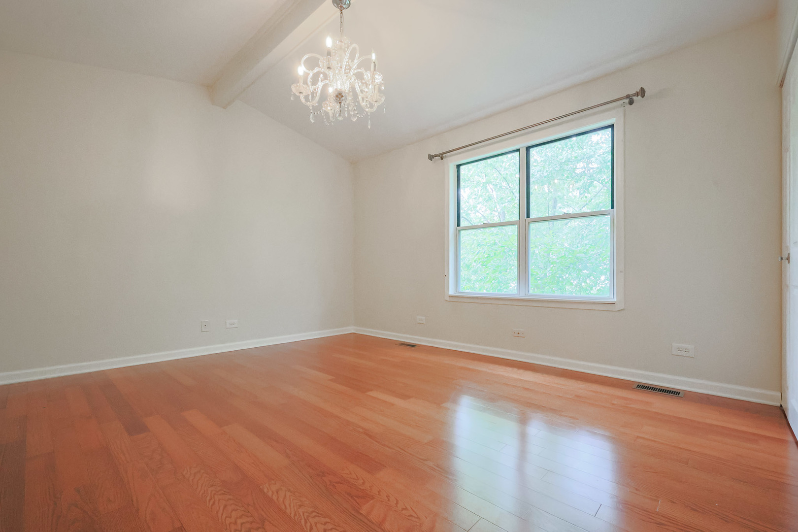 20 Sarahs Grove Lane Property Photo 27