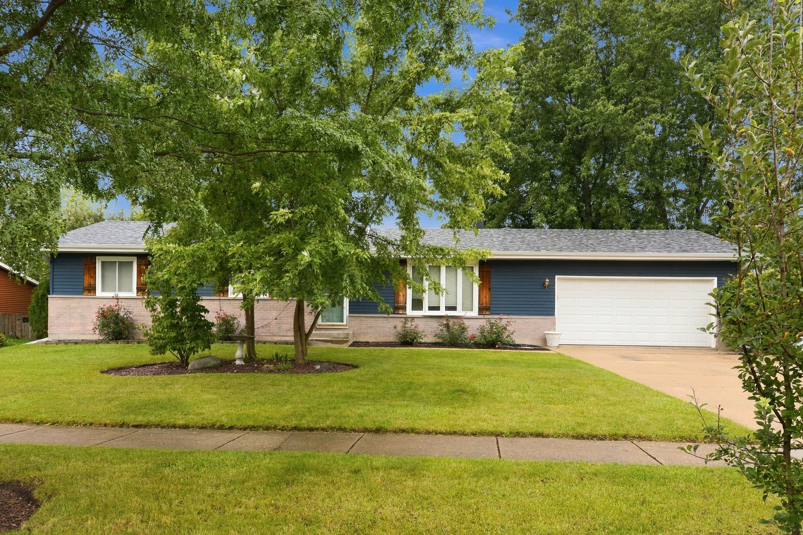 1415 N Scully Drive Property Photo 1
