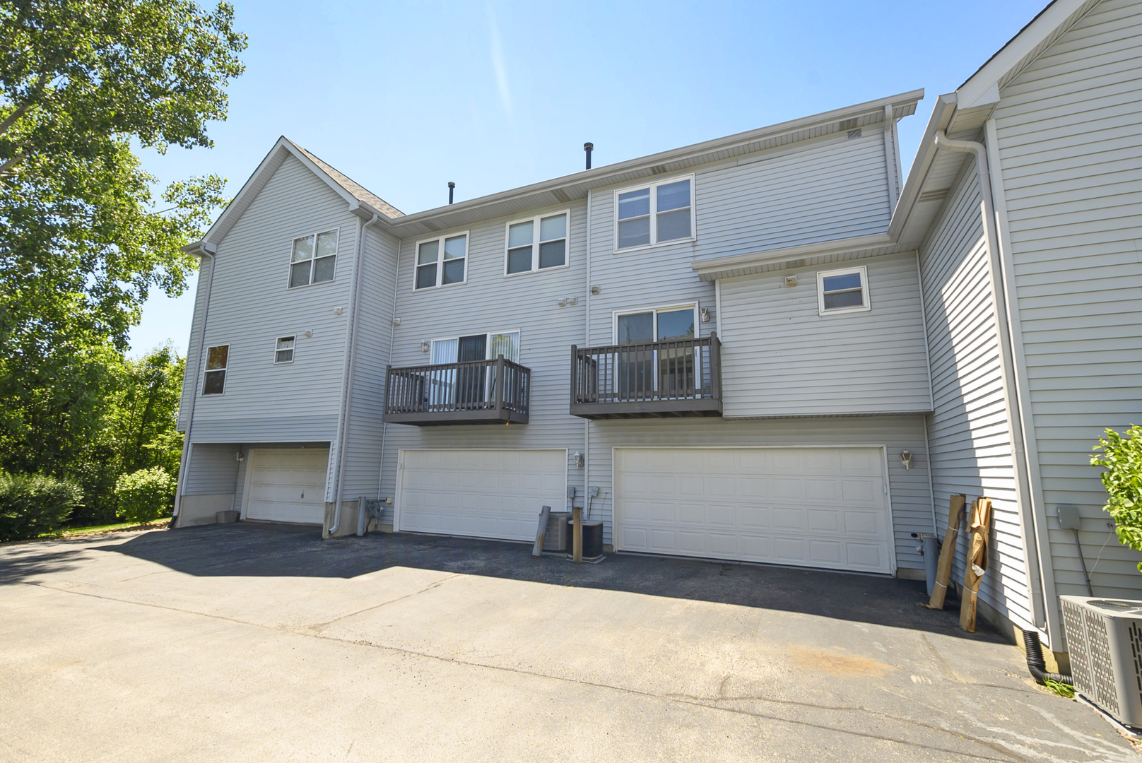 17439 Yakima Drive Property Photo 2