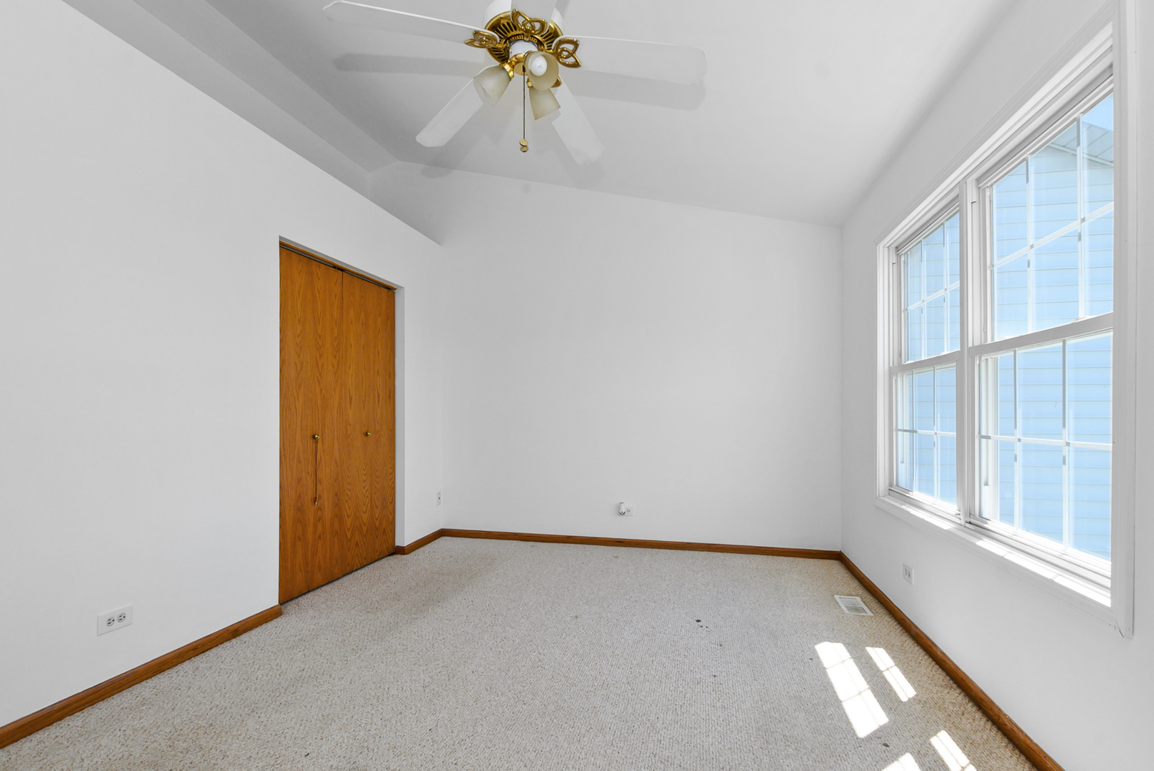 17439 Yakima Drive Property Photo 9