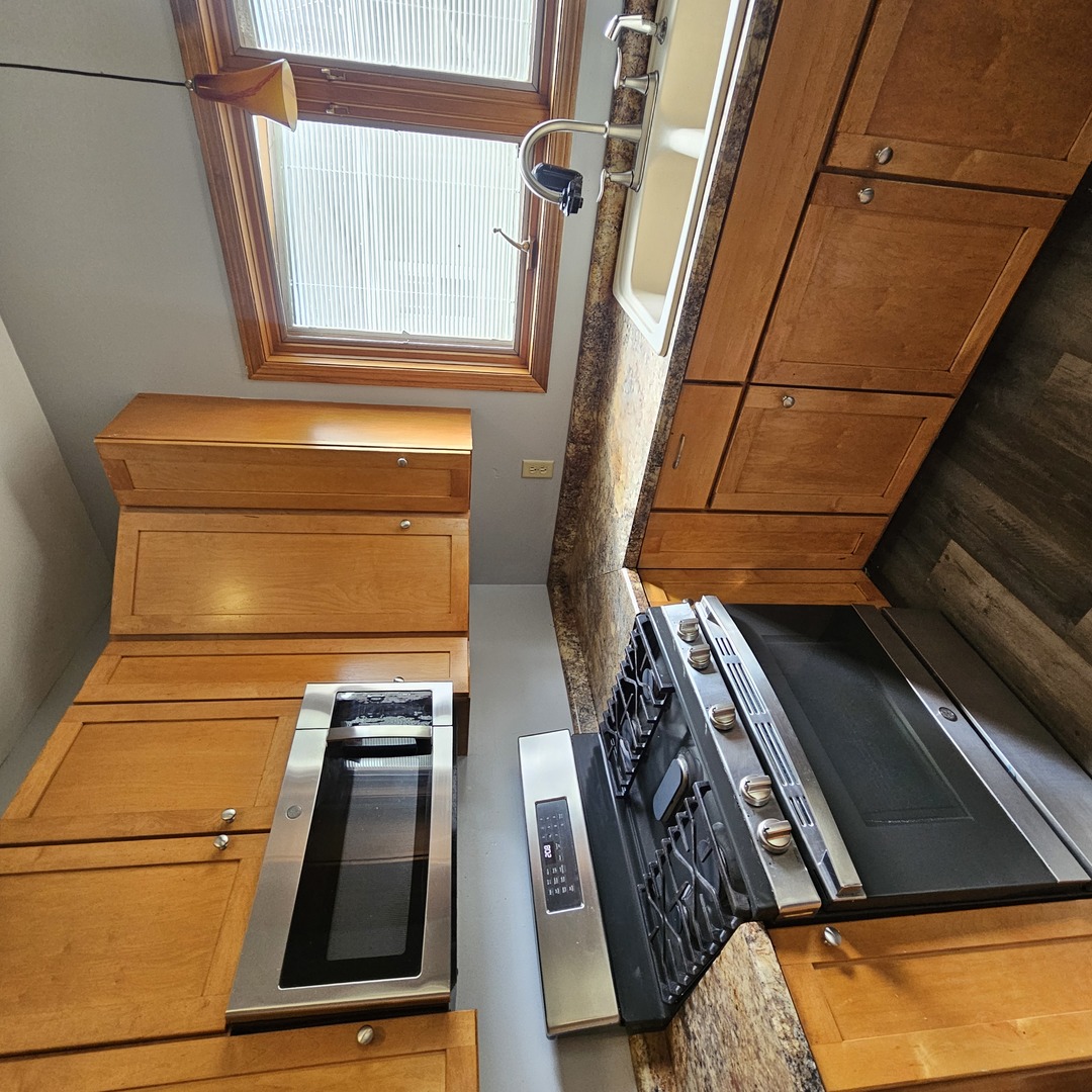 518 Robert Avenue Property Photo 2