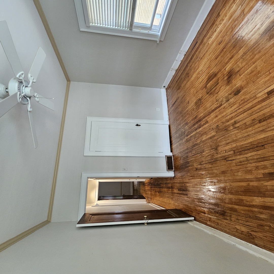 518 Robert Avenue Property Photo 4
