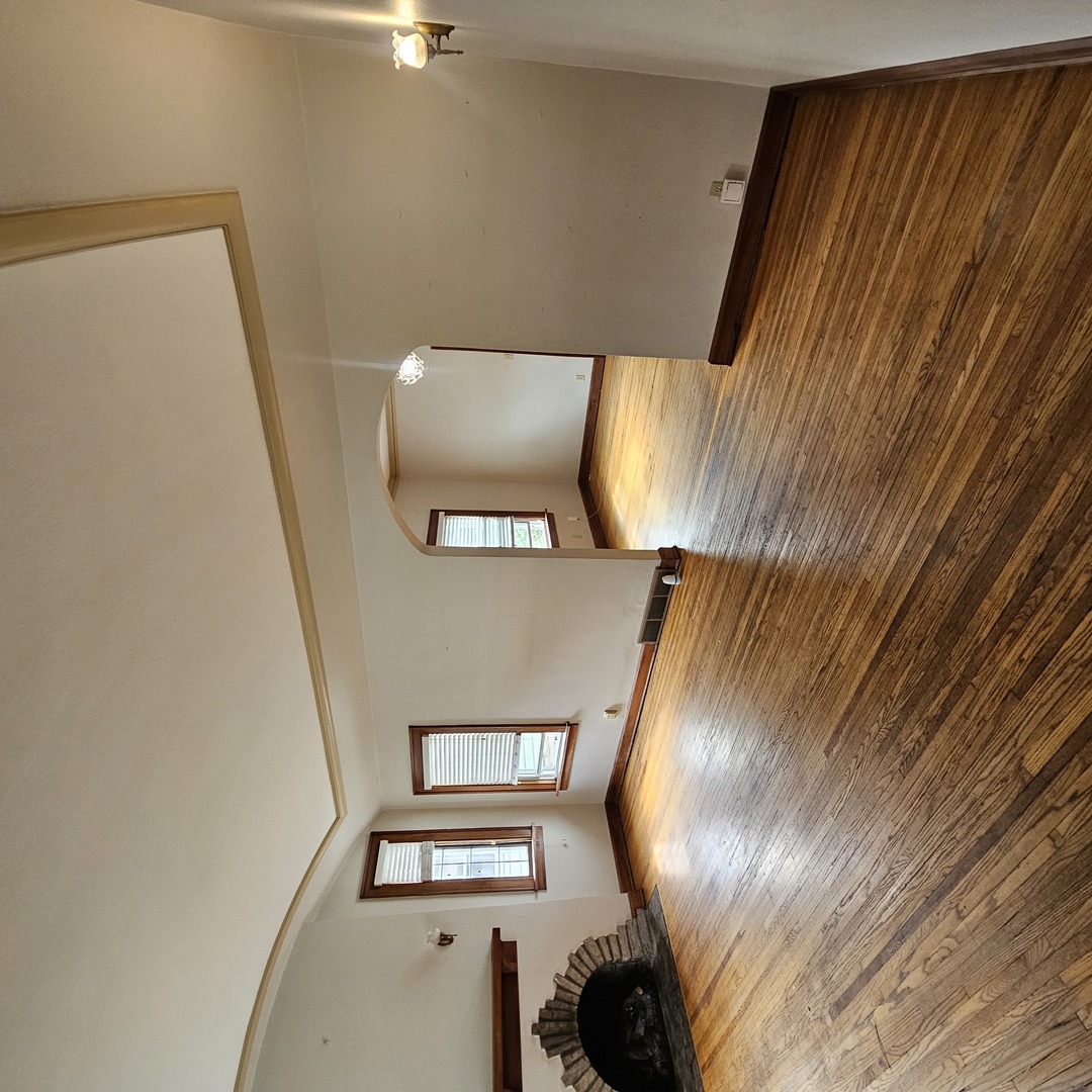 518 Robert Avenue Property Photo 8