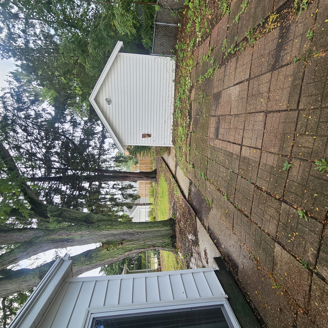 518 Robert Avenue Property Photo 17