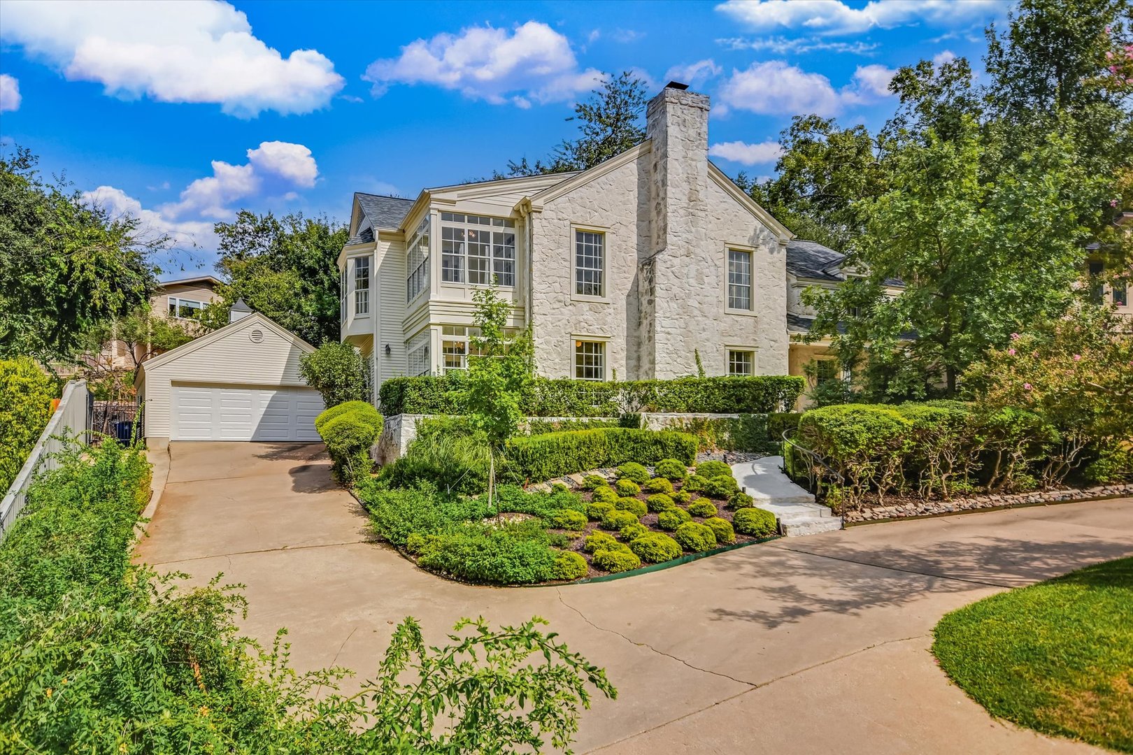 12763043 Property Photo 1