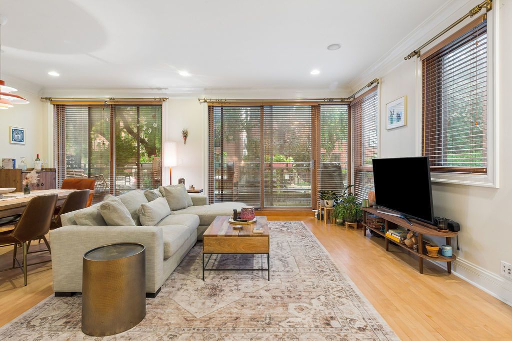 2315 W Wabansia Avenue 1e Property Photo 6