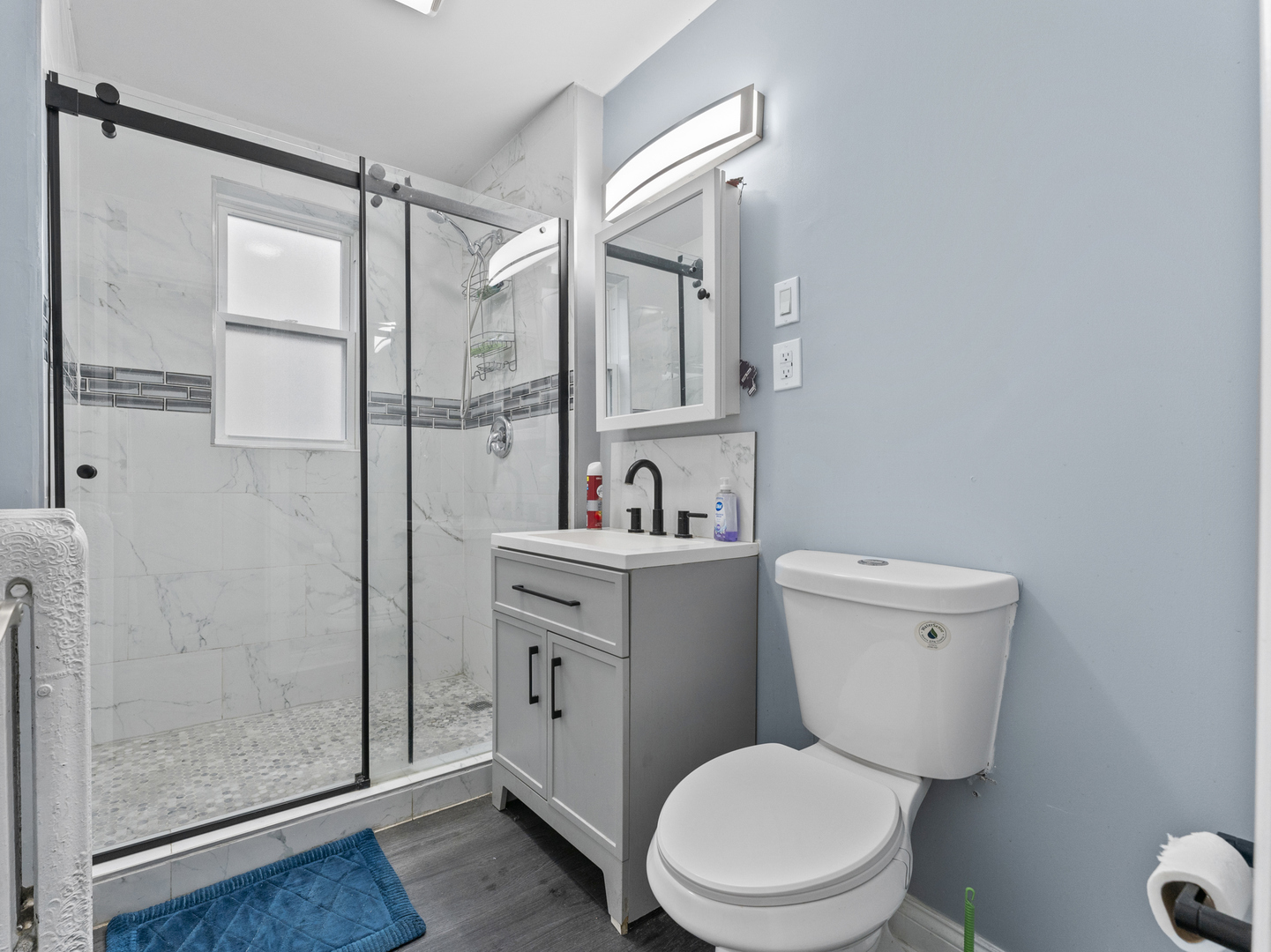 5037 W West End Avenue Property Photo 4
