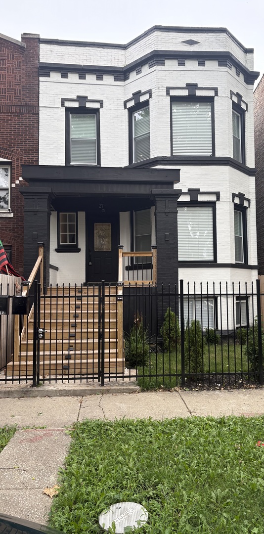 27 N Latrobe Avenue Property Photo 1