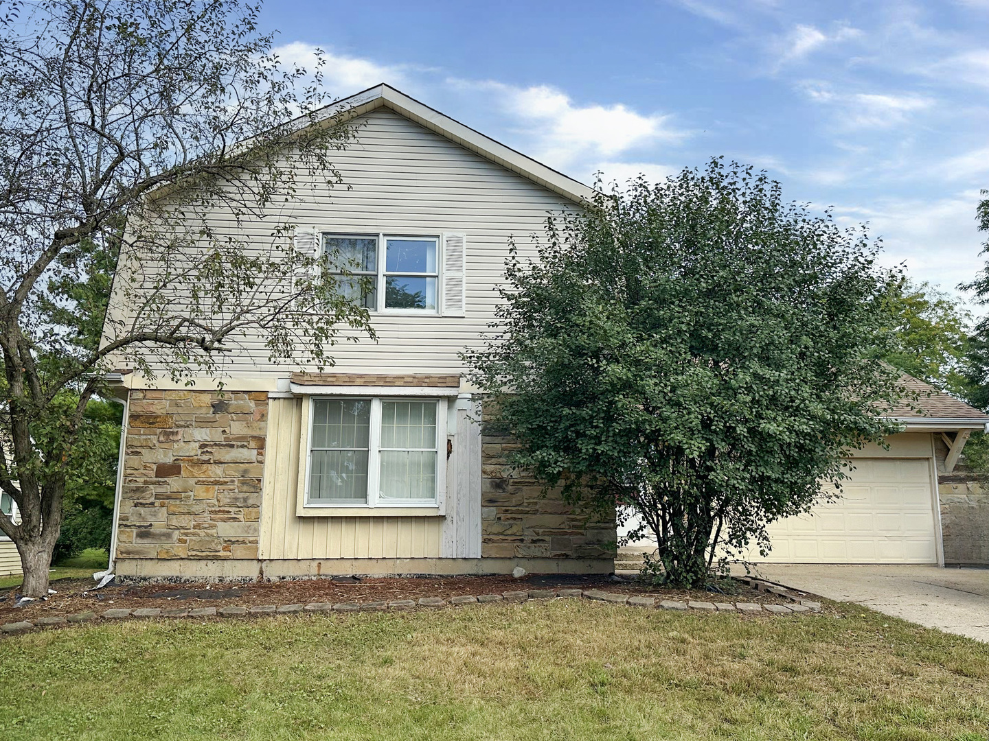 700 Butterfield Drive Property Photo 1