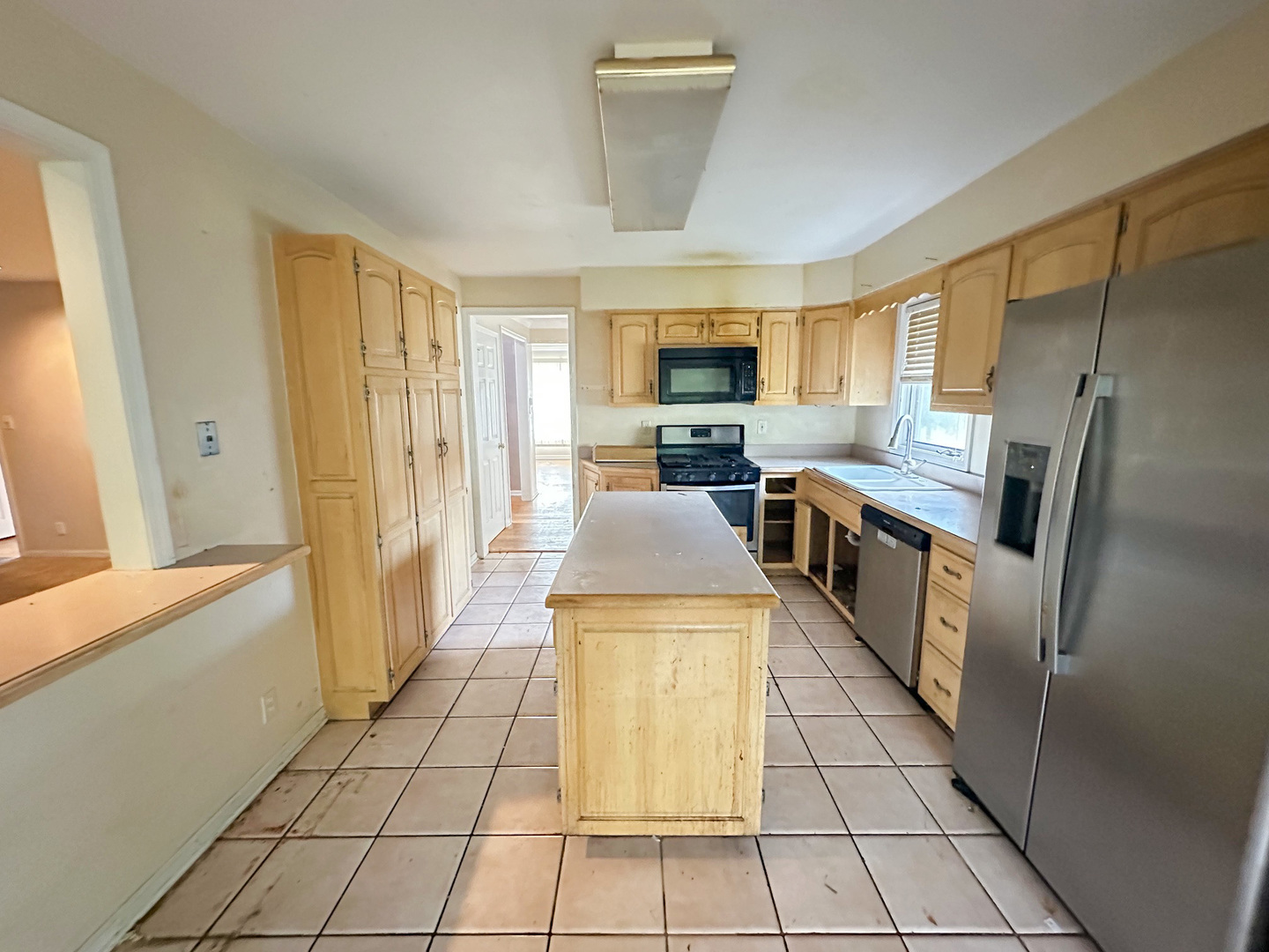 700 Butterfield Drive Property Photo 7