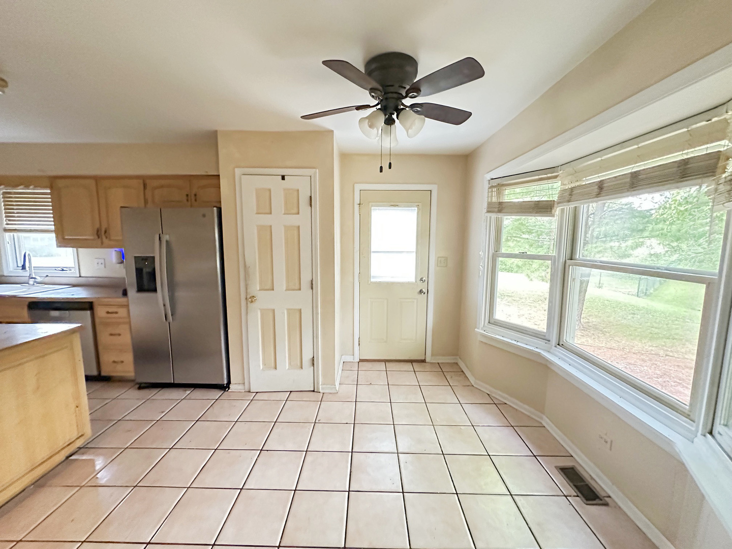700 Butterfield Drive Property Photo 8