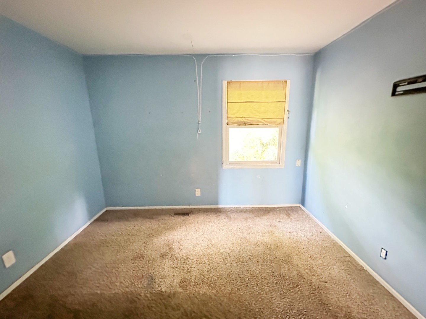 700 Butterfield Drive Property Photo 14