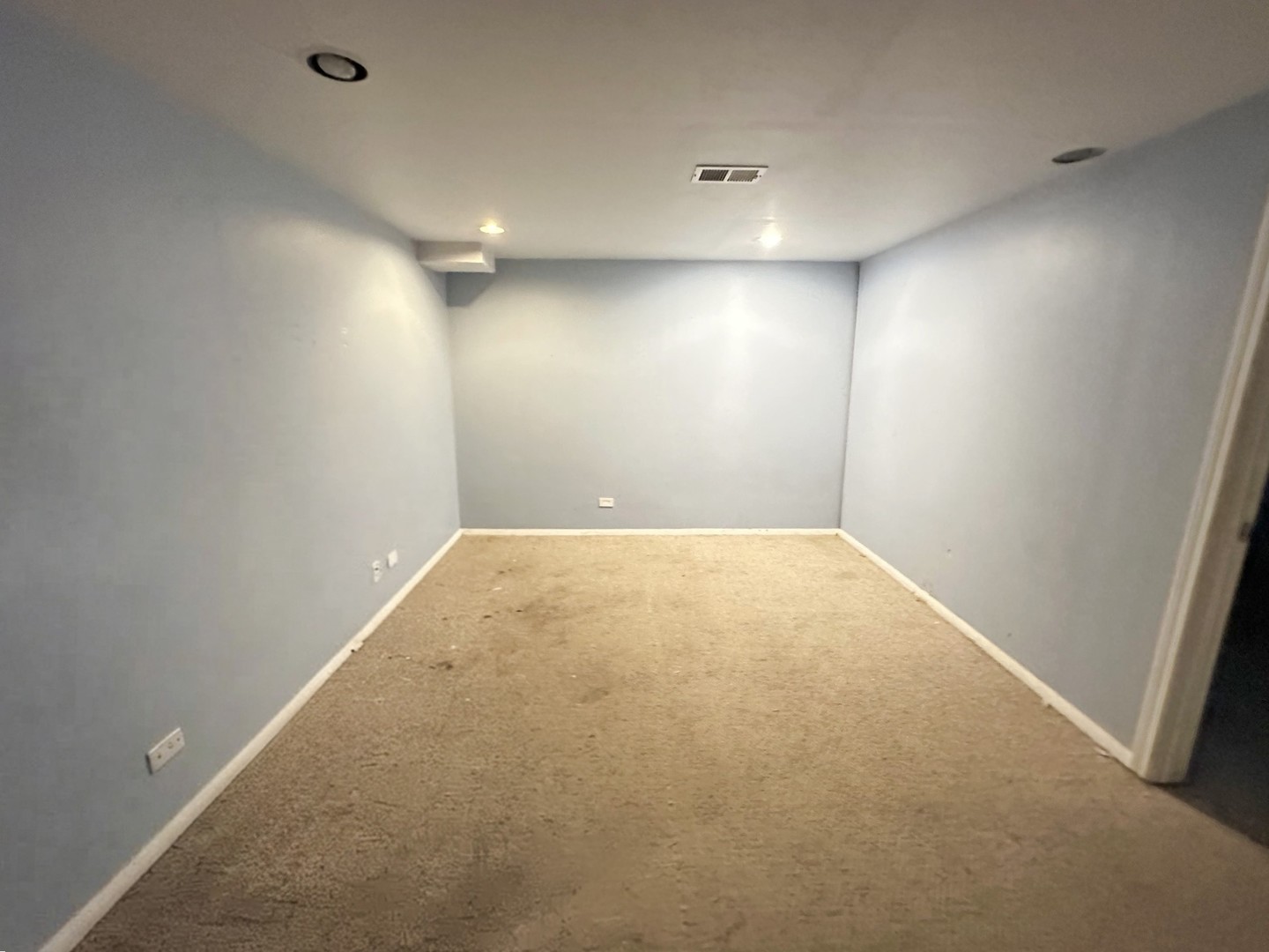700 Butterfield Drive Property Photo 15