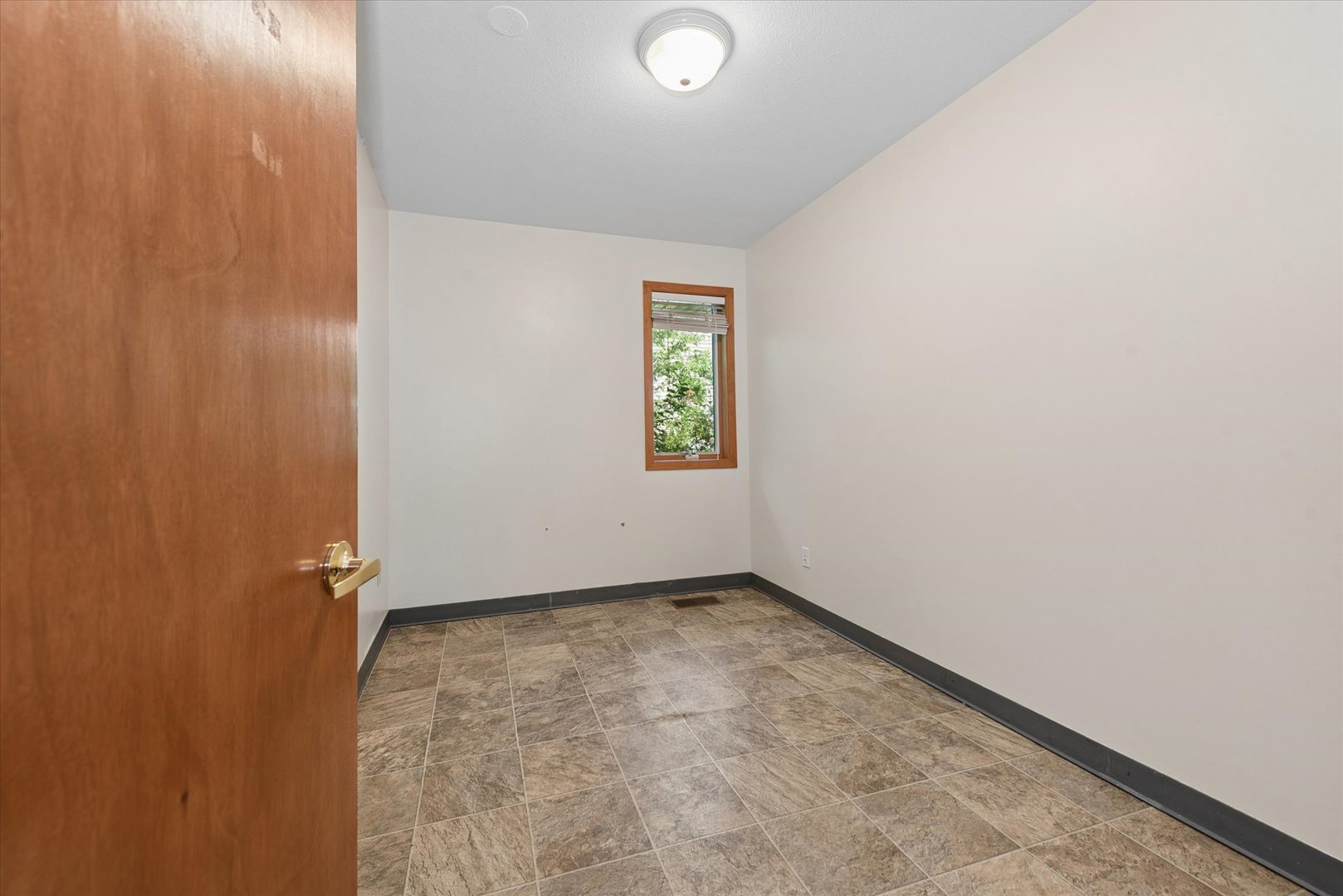 323 S 5th Street Property Photo 40