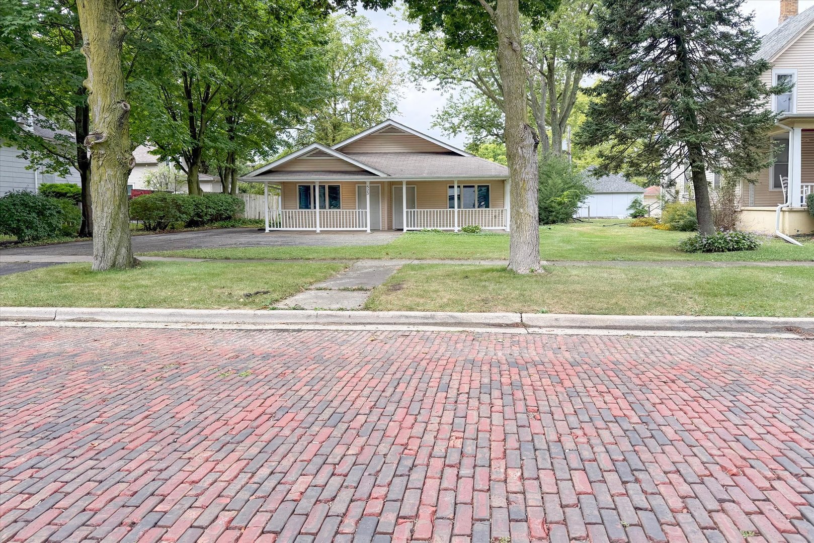 323 S 5th Street Property Photo 46
