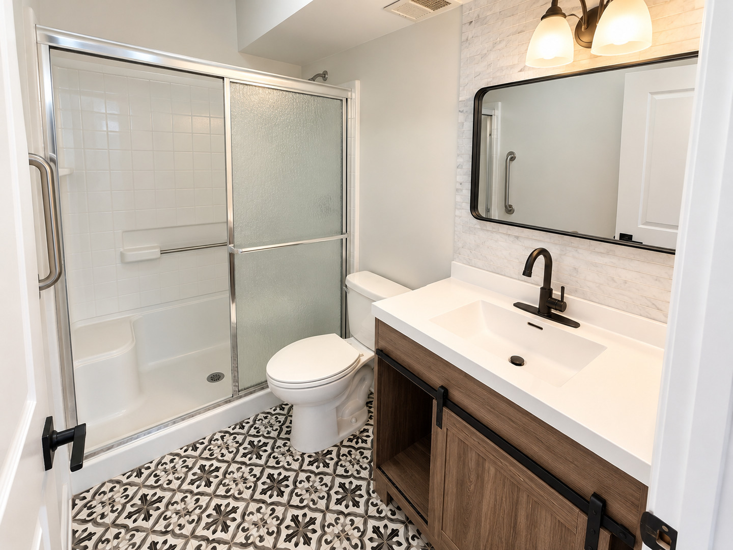 225 W Johnson Street 1a Property Photo 6