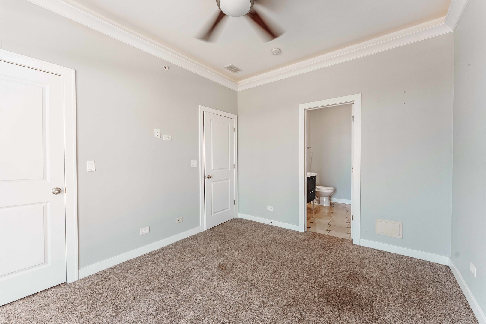 7930 W Grand Avenue 3w Property Photo 16