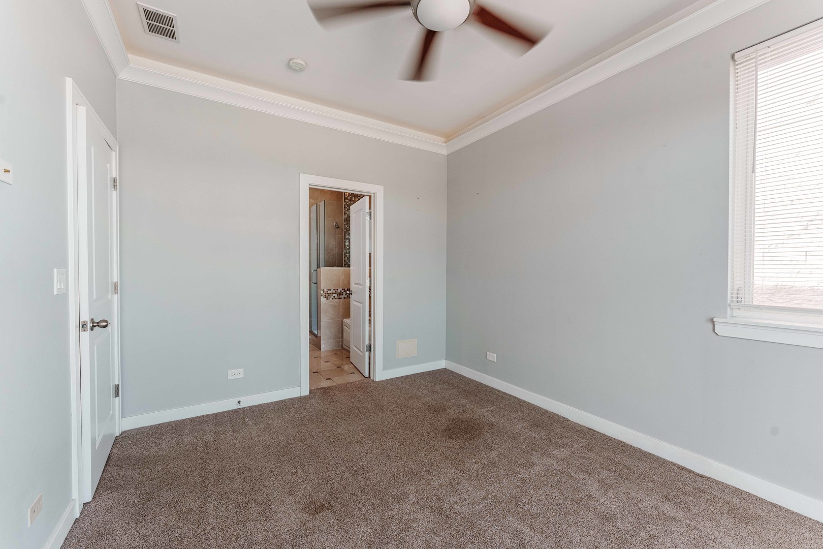 7930 W Grand Avenue 3w Property Photo 17