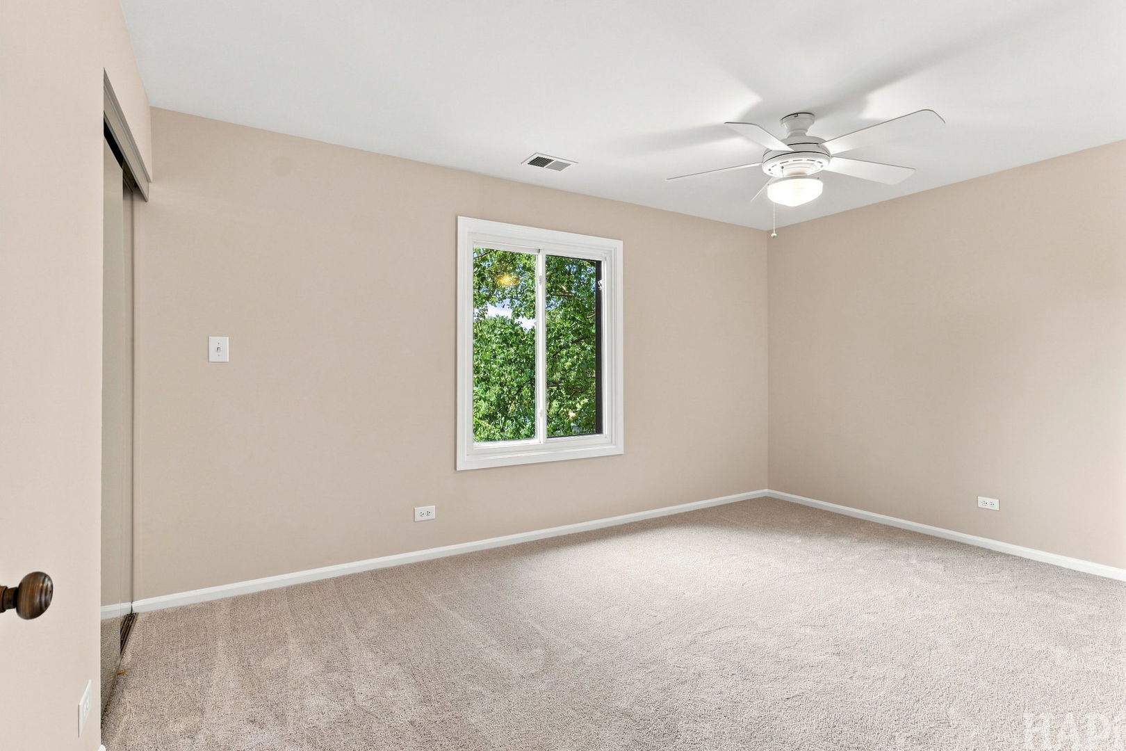 1082 Creekside Court 2b Property Photo 15
