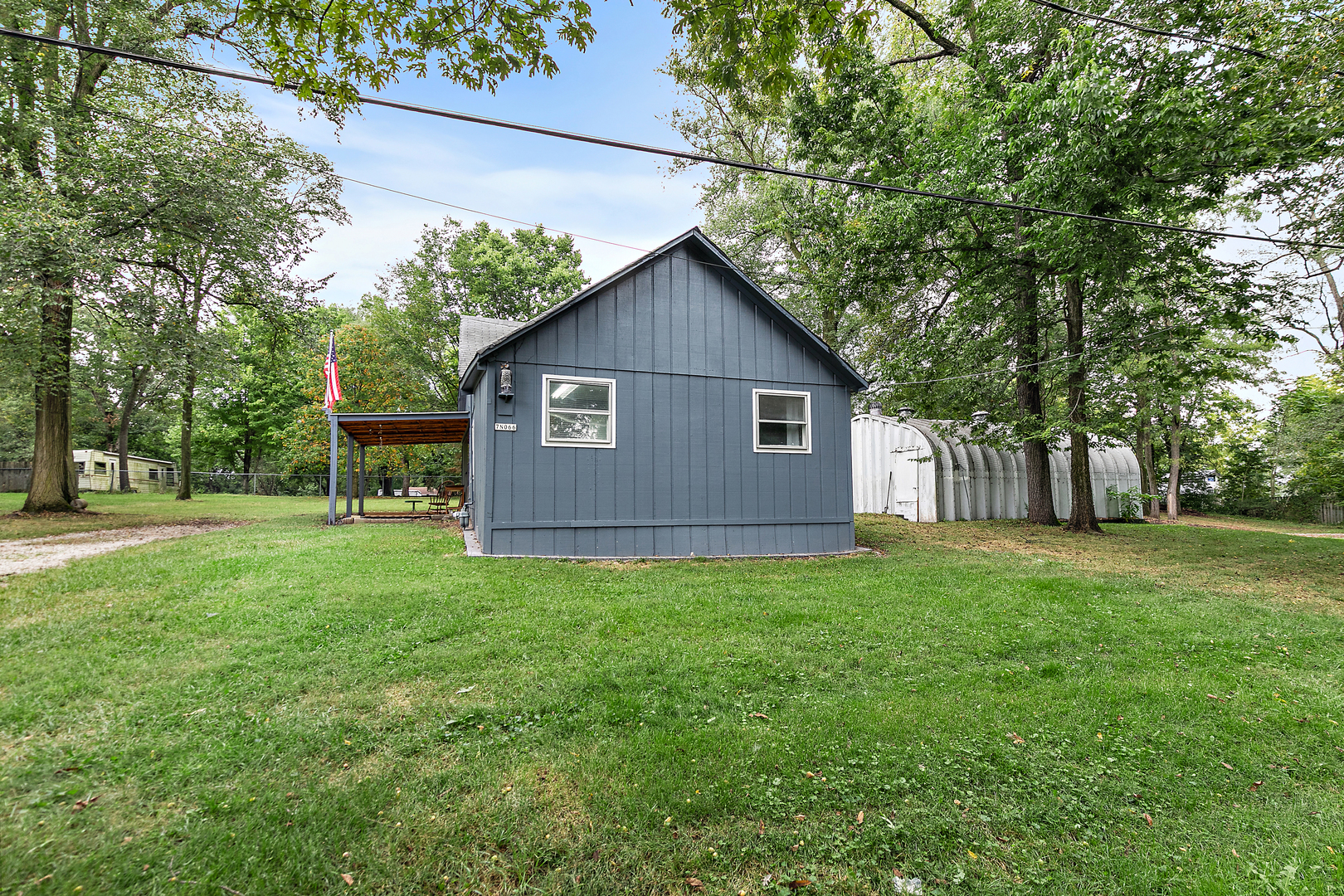7n066 Woodlawn Avenue Property Photo 1