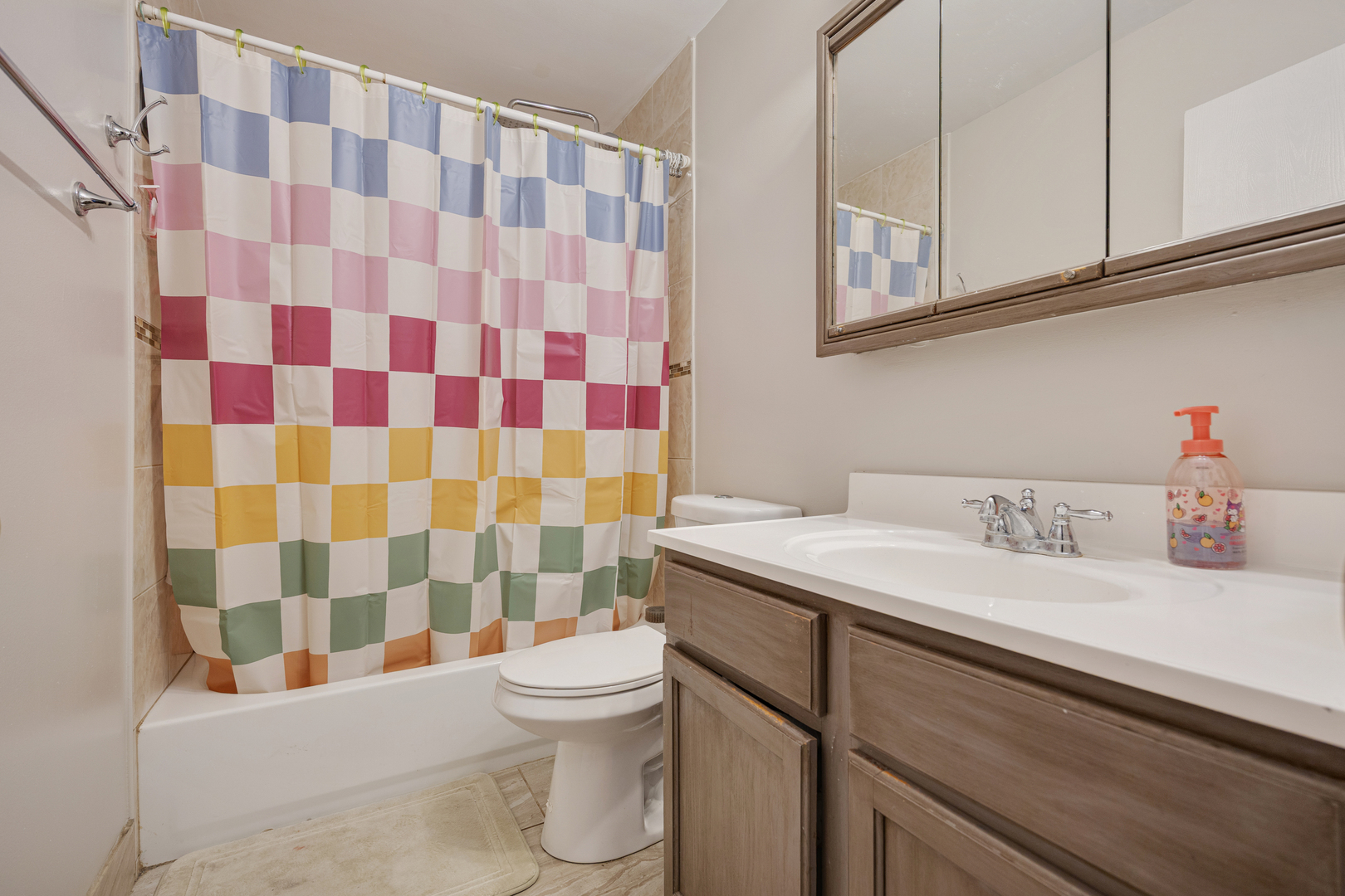 1320 Jenna Drive B Property Photo 18