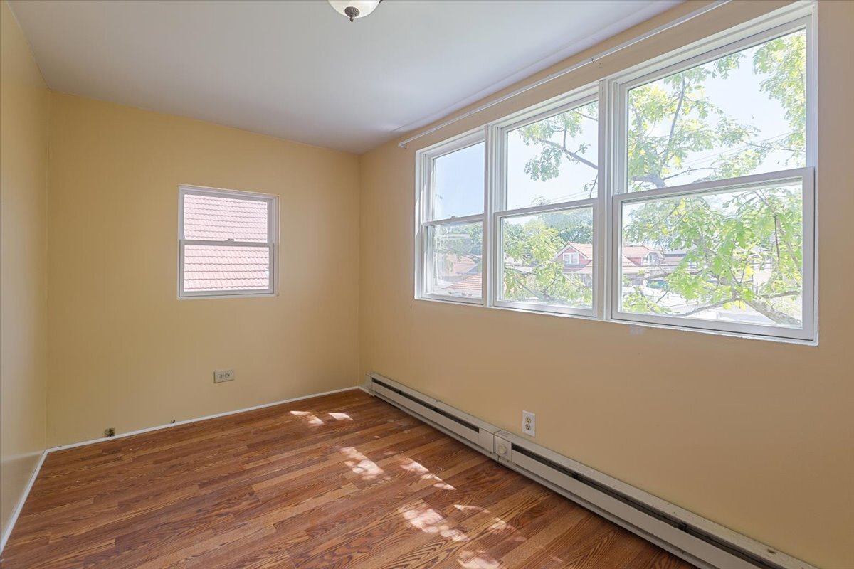 6515 N Maplewood Avenue Property Photo 16