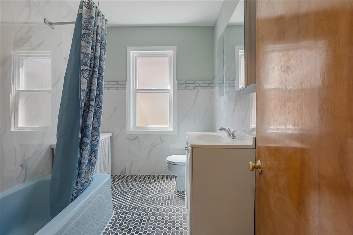 6515 N Maplewood Avenue Property Photo 19